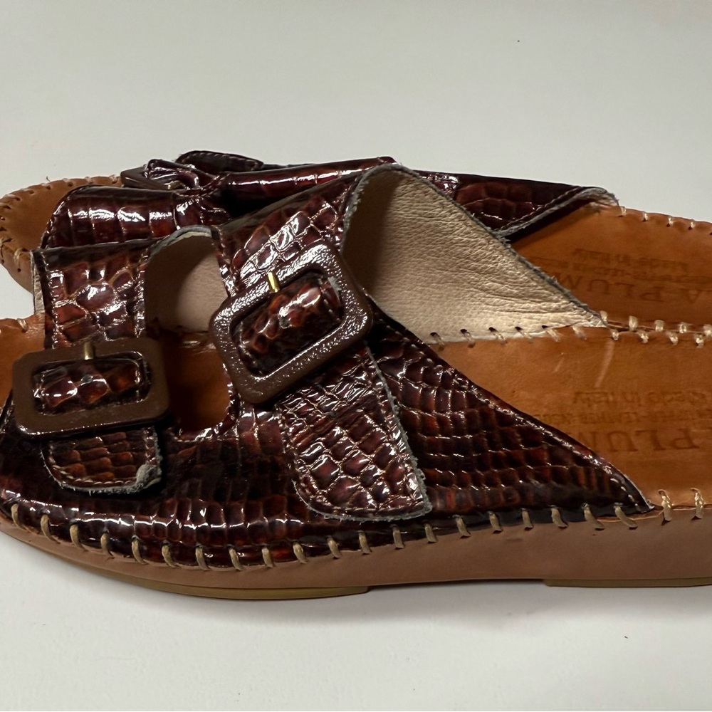 La Plume Brown Leather Sandals - Picture 7 of 12
